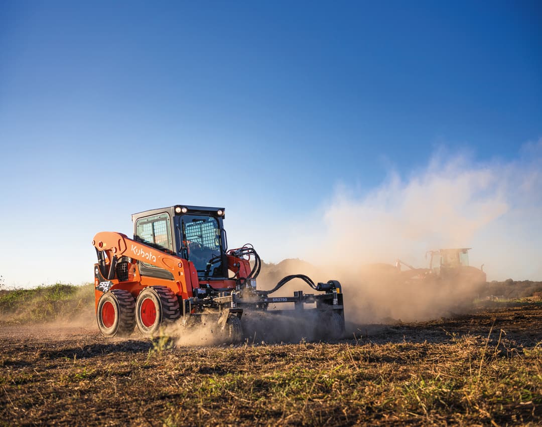 Kubota SSV75 Skid Steer